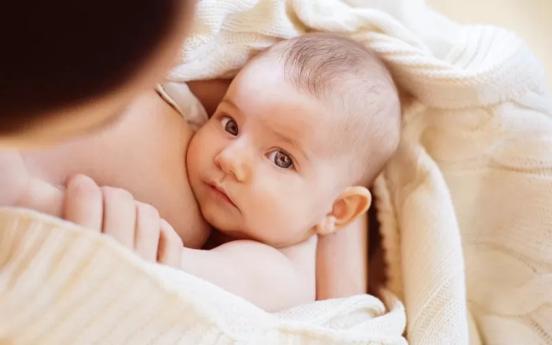 Breastfeeding Problems: Navigating and Common breastfeeding problems and solutions