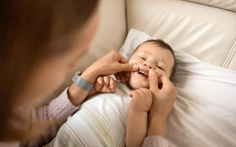 Apply a Natural Teething Gel