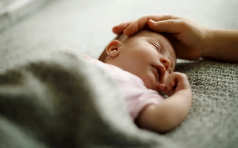 Combining Co-Sleeping with Safe Sleep Practices