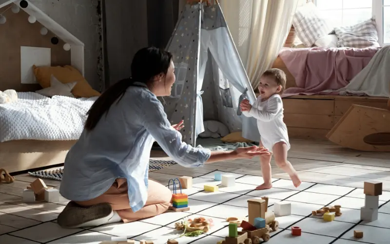 Encouraging Independent Play