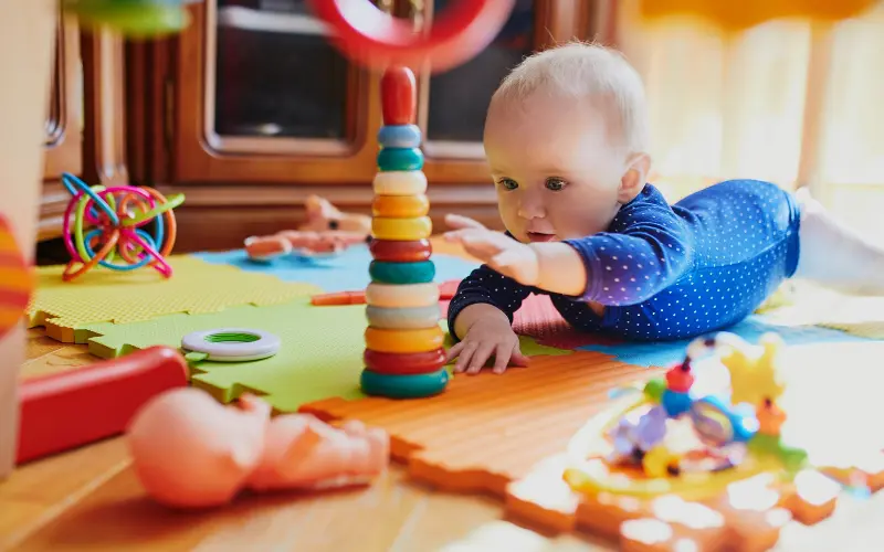 How to Encourage Independent Play