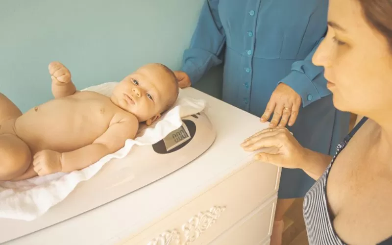Newborn Weight Gain, Weight Loss, and Why It Matters