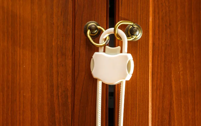 The Best Safety Gadgets for Babies: What's in a Baby Proofing Kit?