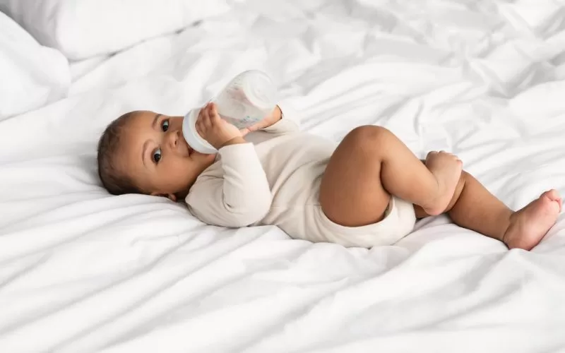 The Best Ways to Transition from Breastfeeding to Formula